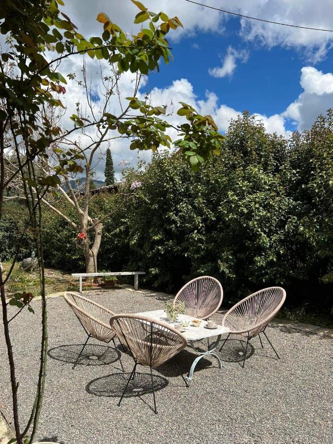Birdsing Cottage Dassia  Exterior foto